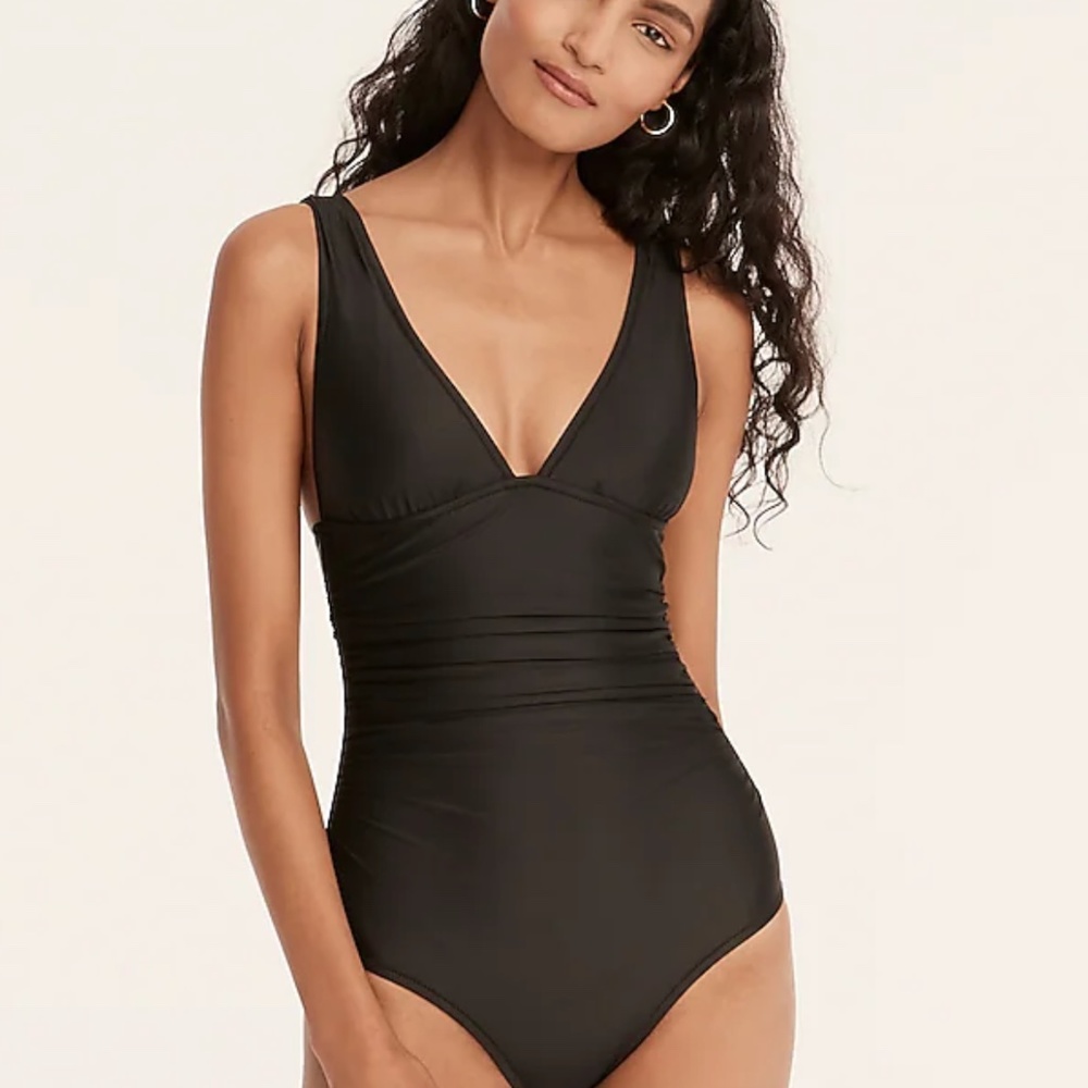 Black Crew Ruched Swimsuit - NWT - Size 8